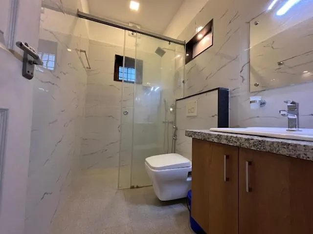 Lakeshore Premier Serviced Villa Alappuzha